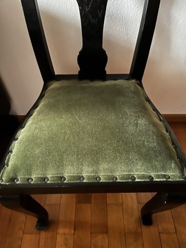 Krzesła Kobylanka 