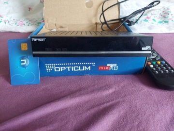 Dekoder Opticum HD X8 z n HD kartą