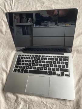 MacBook Pro 13” 2015, Procesor: 3,1 GHz, 16 GB