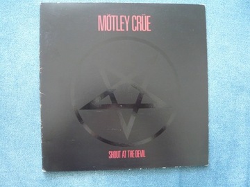 MOTLEY CRUE - SHOUT AT THE DEVIL LP
