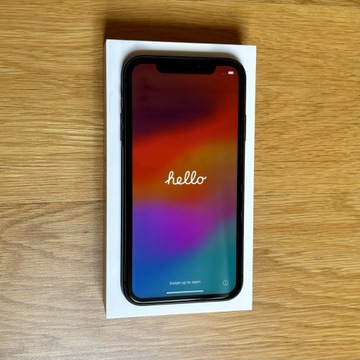 Smartfon Apple iPhone 11 128GB czarny (bateria 85%) SUPER STAN!