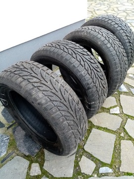 4 opony zimowe Sailun 205/55 R16  z kolcami