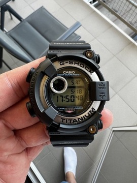 Zegarek Casio G-Shock DW-8200 Frogman Titanium