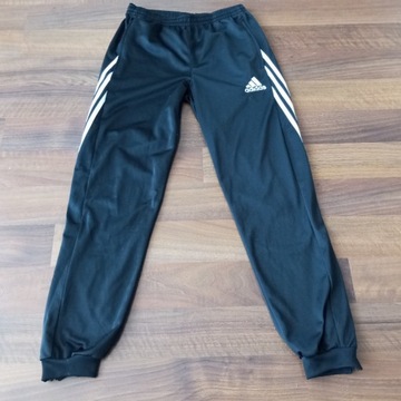 ADIDAS_ SPODNIE DRESOWE rozm. 164 Stan idealny