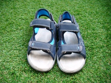 Buty sandałki chłopięce rozmiar 32 wkladka 21cm