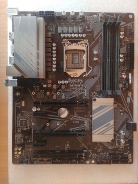 GIGABYTE Z590 D LGA1200 Intel Core 10/11 Gen DDR4