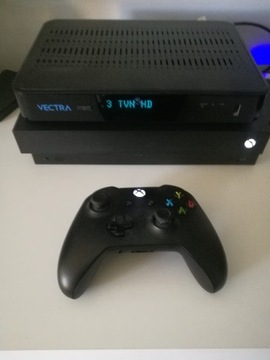 Xbox one x i Xbox one s digital
