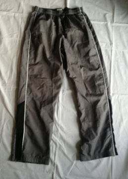Under Armour spodnie dresowe l