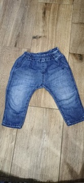 Spodnie niemowlęce firmy H&M rozmiar 74 jeans