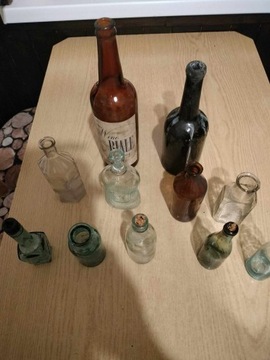 Stare butelki przedwojenne - 11 sztuk