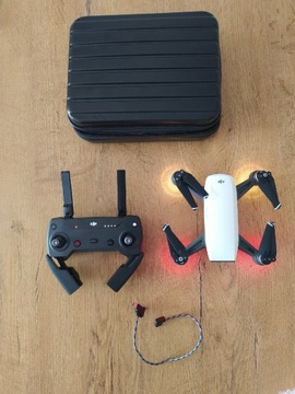 DRON DJI SPARK COMBO, kontroler bateria walizka kabel otg