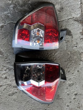 Forester 3 lampy tył