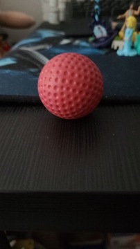 pink golf ball piłka golfowa