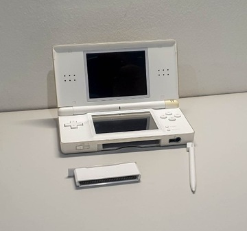Konsola Nintendo DS Lite  biała + Kable USB ...2