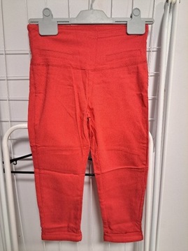 Spodnie dla dziewczynki czerwone S 122
