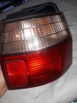 Lampa tylna P Mitsubishi Galant Kombi VIII 97-03