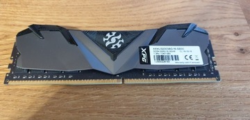 Pamięć RAM DDR4 Adata 8 GB 3200 18 | AX4U320038G16