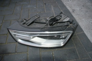 Audi Q3 Lift lampa lewa przednia bi xenon kompl.