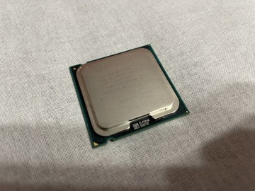 Intel Core 2 Duo E7400 + oryginalne chłodzenie