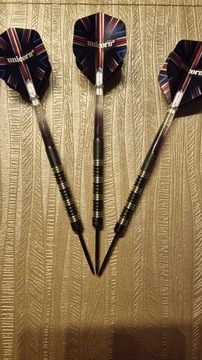 Rzutki Unicorn James Wade Noir 24g steel