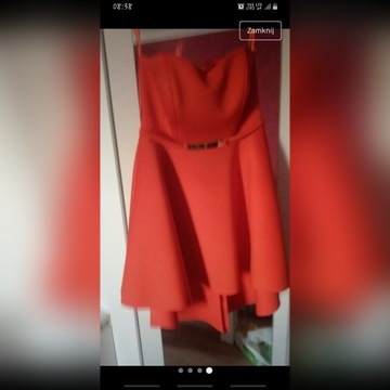 Czerwona sukienka 
