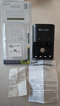 Ładowarka akumulatorów AAA AA Platinet PAC01