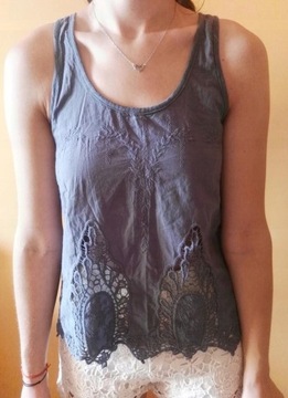 Amisu Zwiewna bluzka z wycięciami rozmiar XS