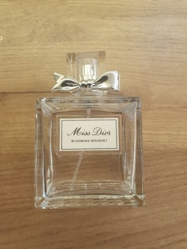 Pusty flakon butelka po perfumach Miss Dior