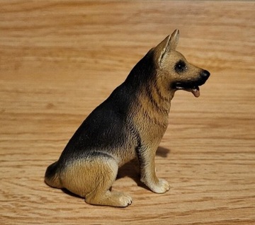 Schleich pies owczarek niemiecki figurka 2008 r.