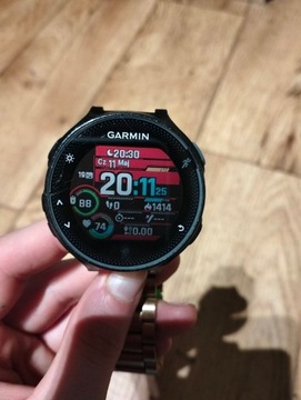 Garmin Forerunner 235