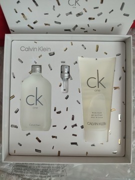 Calvin Klein ONE zestaw woda+ żel 