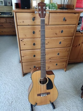 Gitara basowa Fender CB100CE NAT elektroakustyczna