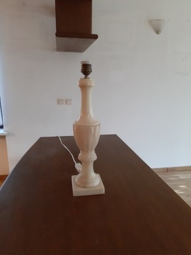 Lampa marmurowa stojąca nr 2