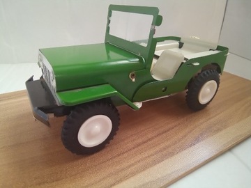 JEEP auto ITES, samochód z czasów PRL, 1:18.