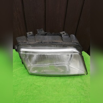 Lampa Audi A4 b5 VALEO (prawa)