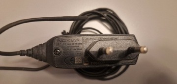 Ładowarka Nokia cienką wtyczka