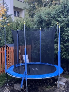 trampolina