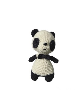 Maskotka Mini panda szydełkowa