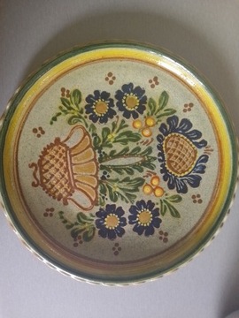 Śliczny ceramiczny talerz. Rękodzieło. Vintage