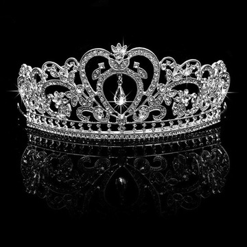 Nowa korona diadem tiara srebrny kolor cyrkonie di