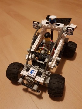 Lego Technic 8230 Figurka Kierowca Policja