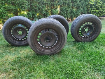 Felgi Opel R15 5x110 plus Uniroyal 195 /60 