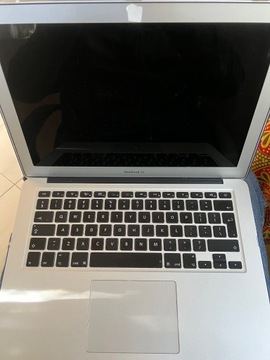 Laptop MacBook Air A1466 13,3 " Intel Core i5 4 GB