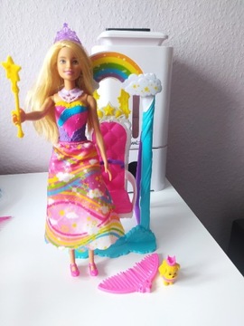 Lalka Barbie dreamtopia huśtawka piesek 