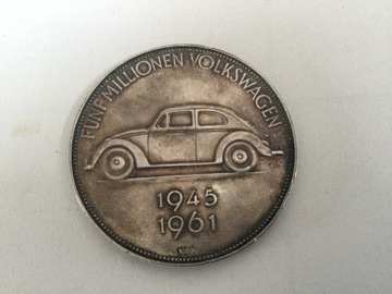 MEDAL SREBRO VOLKSWAGEN GARBUS 1945 1961