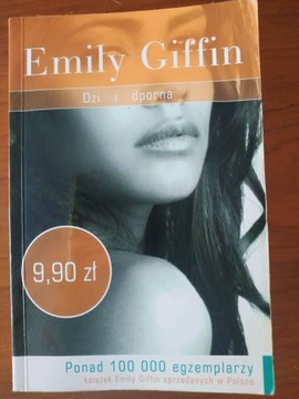 Książka Dziecioodporna Emily Giffin