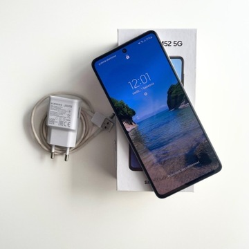 Biały Samsung Galaxy M52 6 GB / 128 GB 5G Zestaw