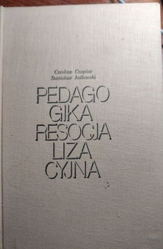 Pedagogika resocjalizacyjna C. Czapów, Jedlewski