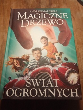 Magiczne Drzewo Świat Ogromnych