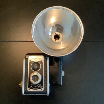Kodak Duaflex III Kodar Lens 72mm f:8 lampa + futerał